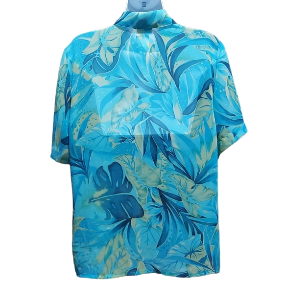 Modern Essentials Women's Button Down Blouse Size Medium - Picture 2 of 6